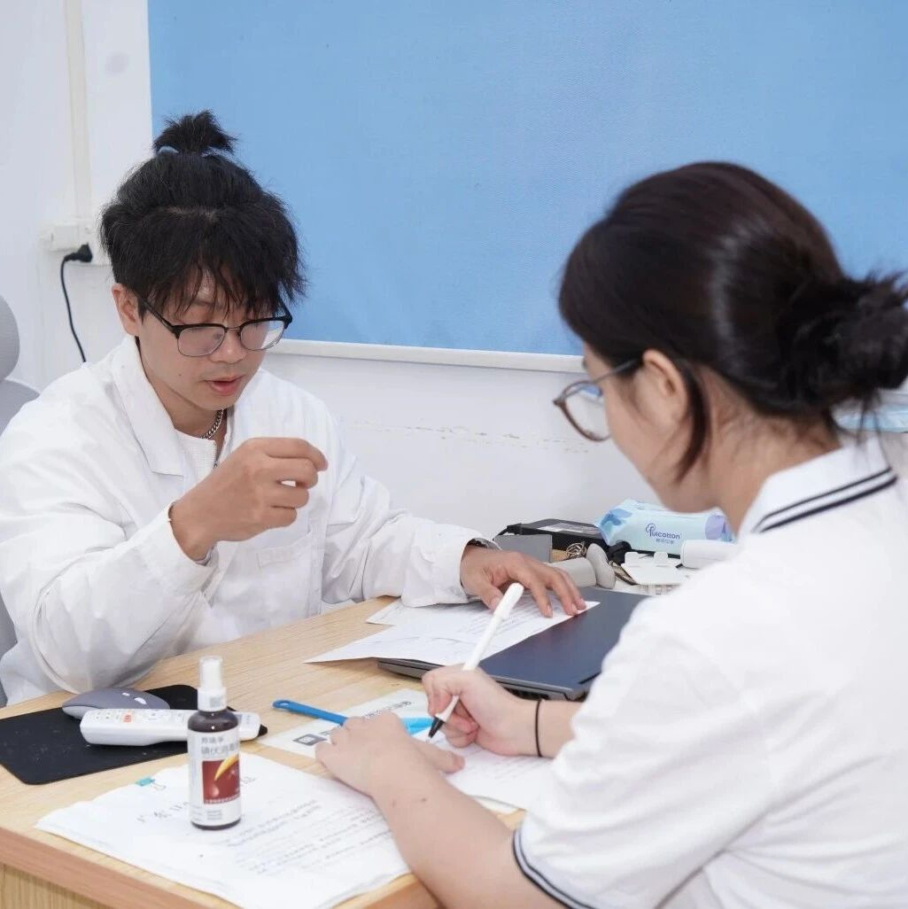 以練筑防，守護(hù)健康！東莞市南博職業(yè)技術(shù)學(xué)校開(kāi)展蟲(chóng)媒傳染病防控應(yīng)急演練